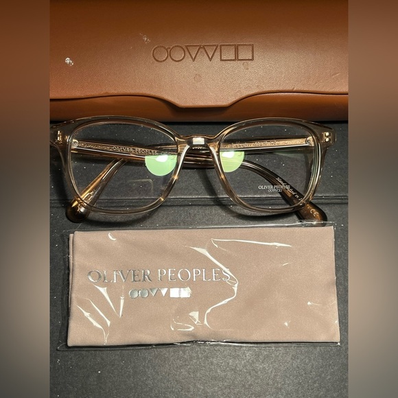 Oliver Peoples Eyeglasses with Case ????? main image 6